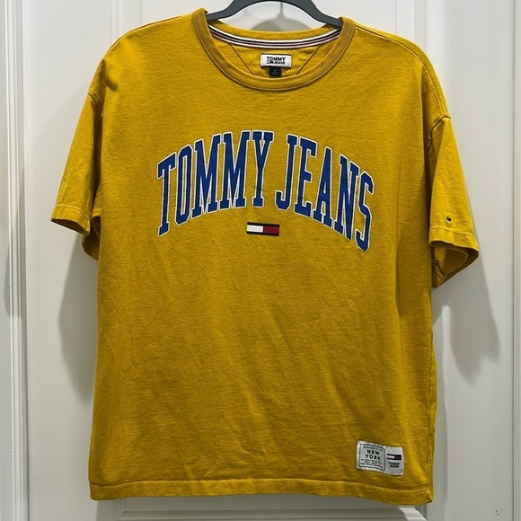 Tommy Hilfiger Tommy Jeans Yellow T-Shirt Unisex Sz M - Picture 1 of 7